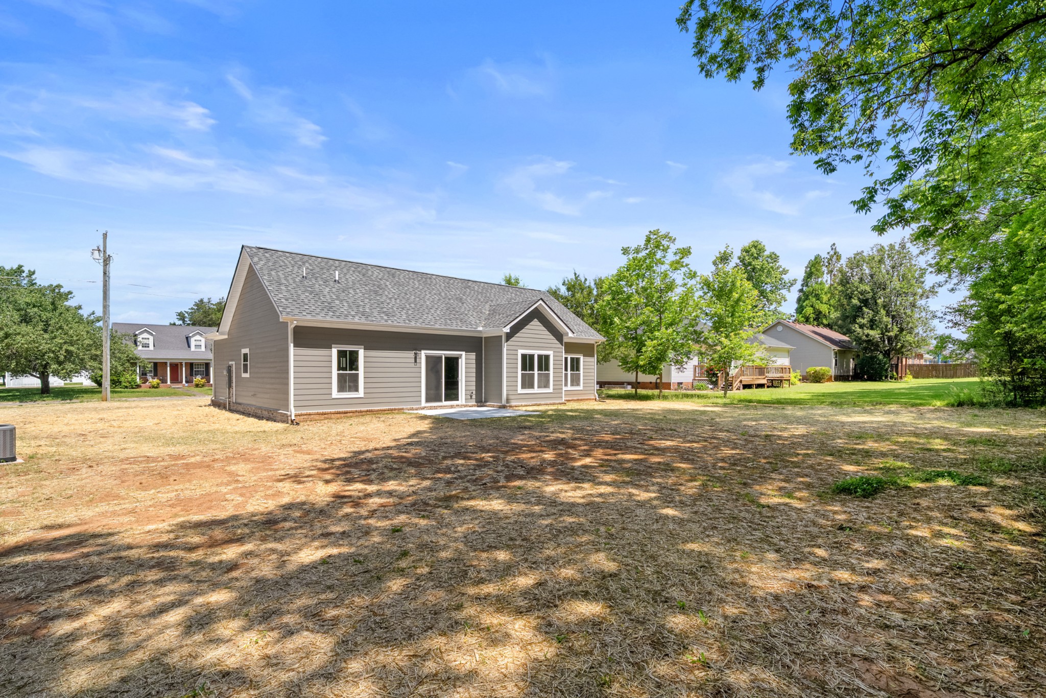 253 Brookfield Circle Winchester TN 37398