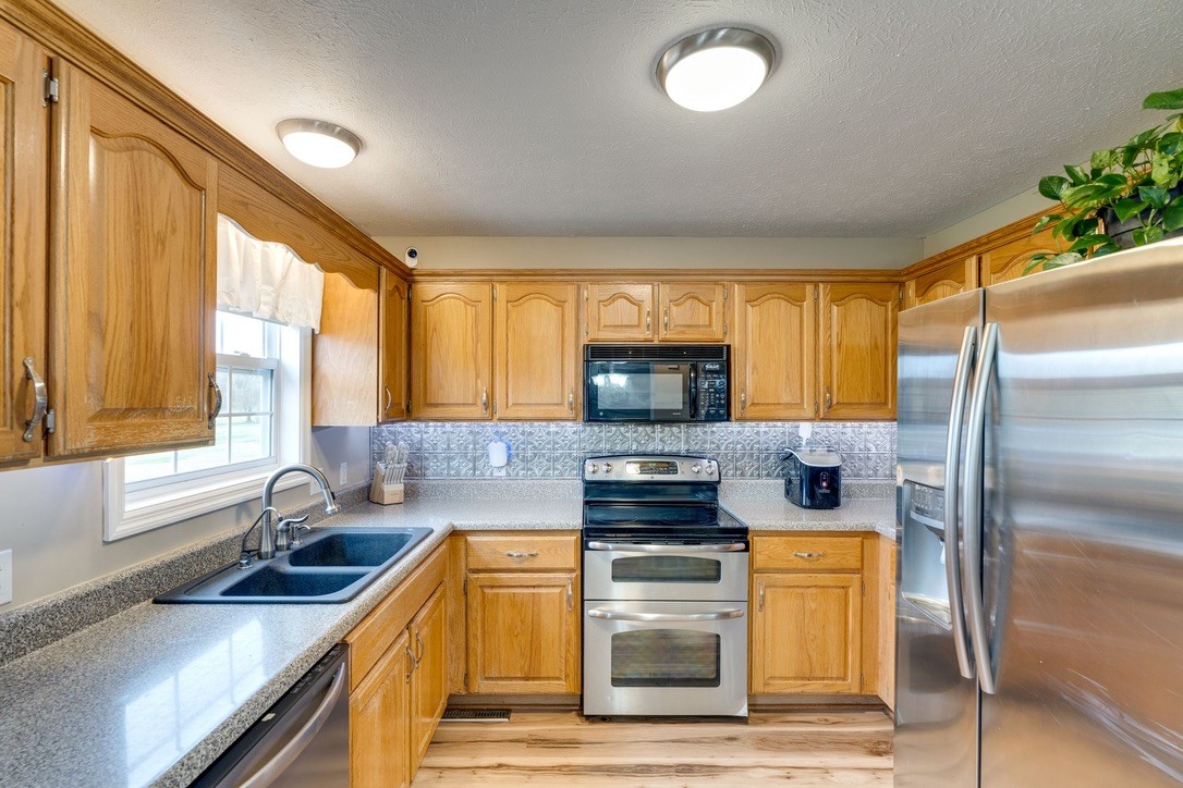 365 Corinth Road Portland TN 37148