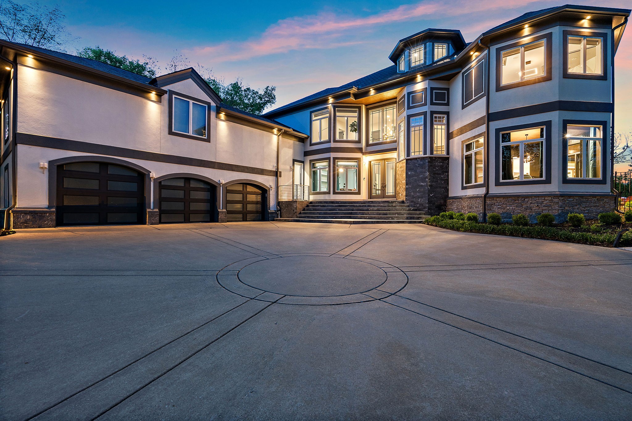 813 Deercrossing Nashville TN 37220
