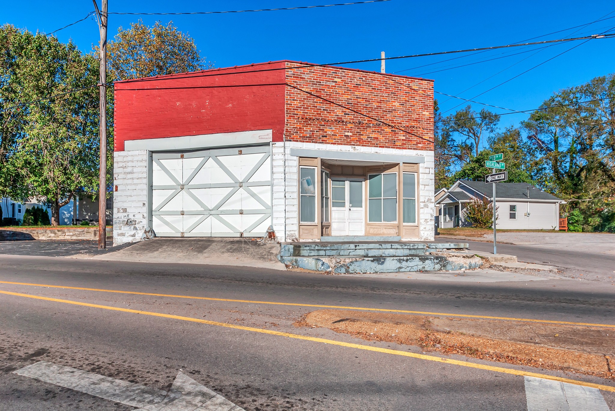 1400 Highland Avenue Columbia TN 38401