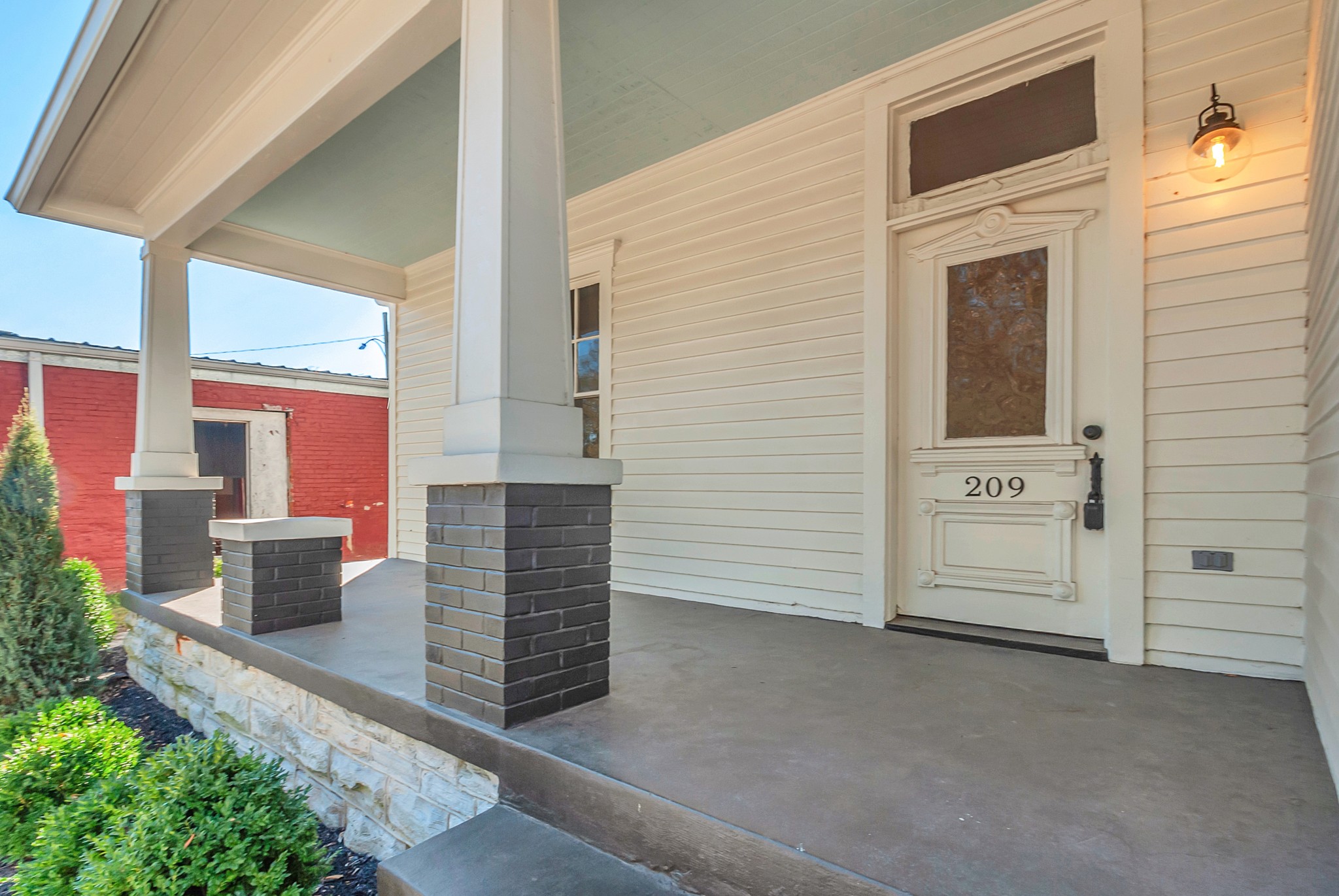 1400 Highland Avenue Columbia TN 38401