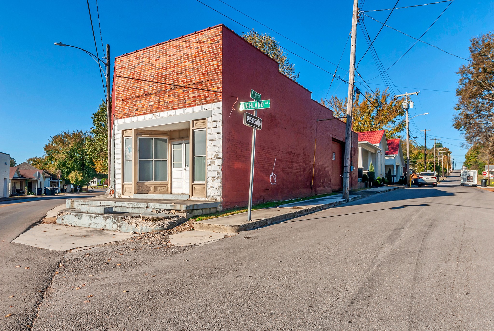 1400 Highland Avenue Columbia TN 38401