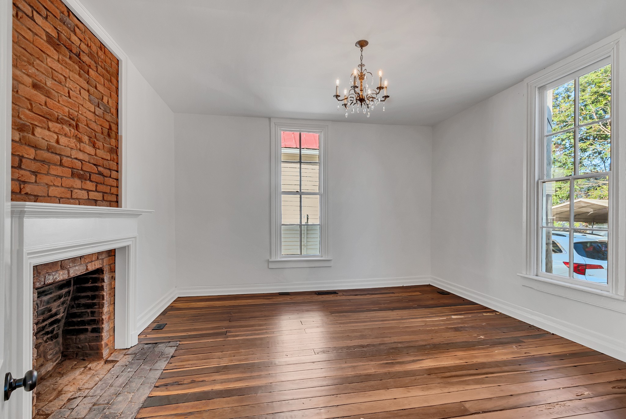 1400 Highland Avenue Columbia TN 38401