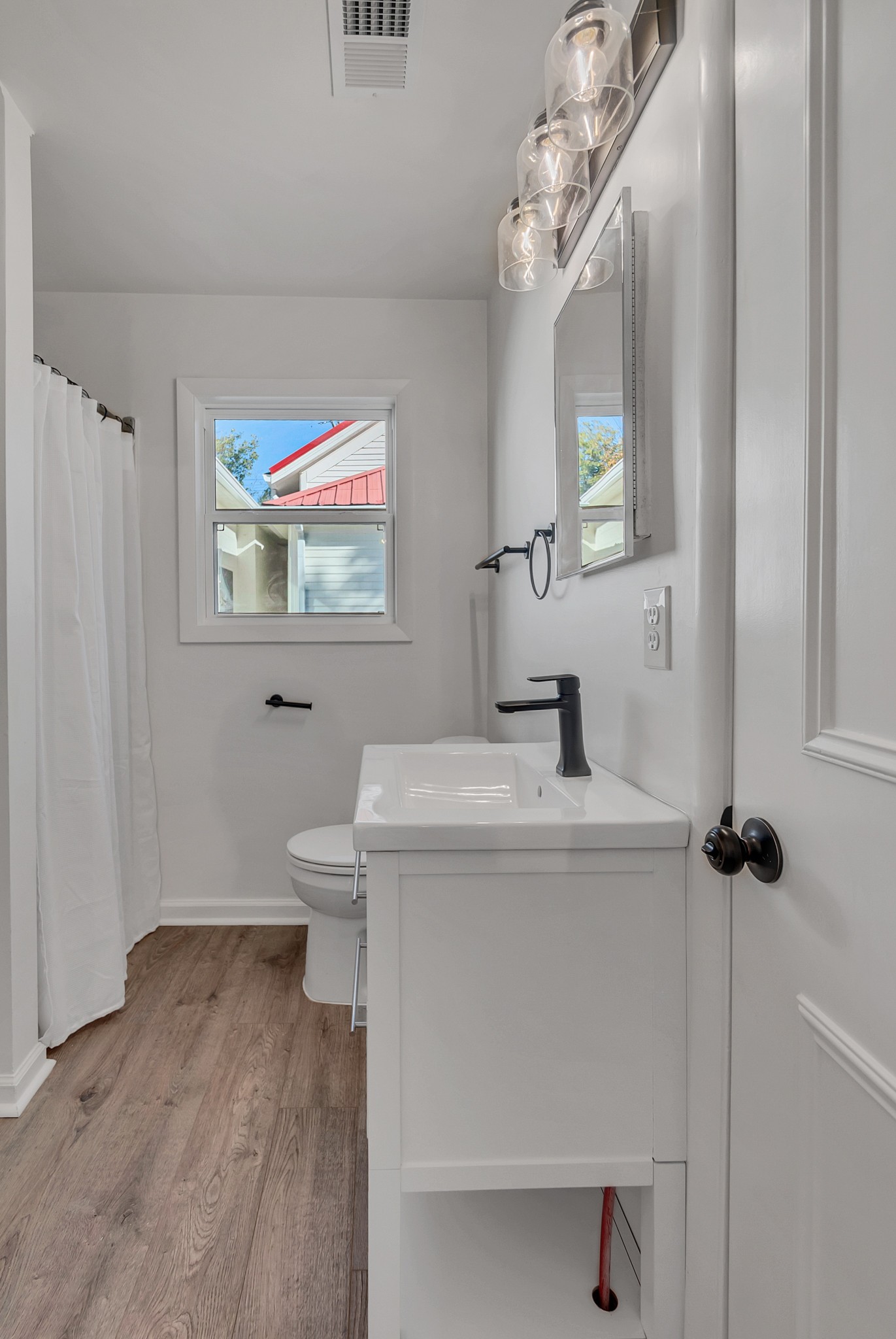 1400 Highland Avenue Columbia TN 38401