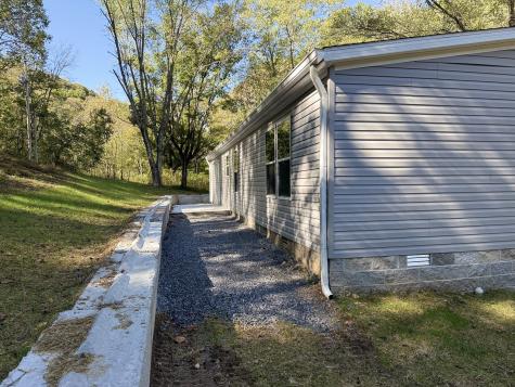 3315 Skillet Creek Road Hartsville TN 37074