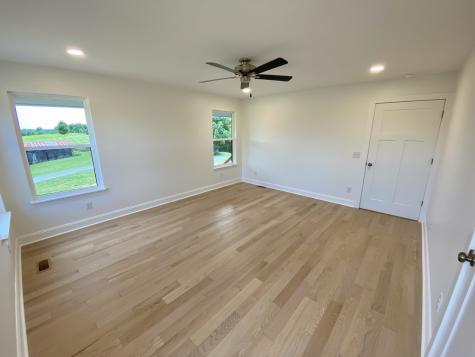 25 Ferguson Hollow Road Chestnut Mound TN 38552