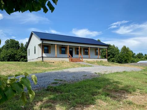 25 Ferguson Hollow Road Chestnut Mound TN 38552