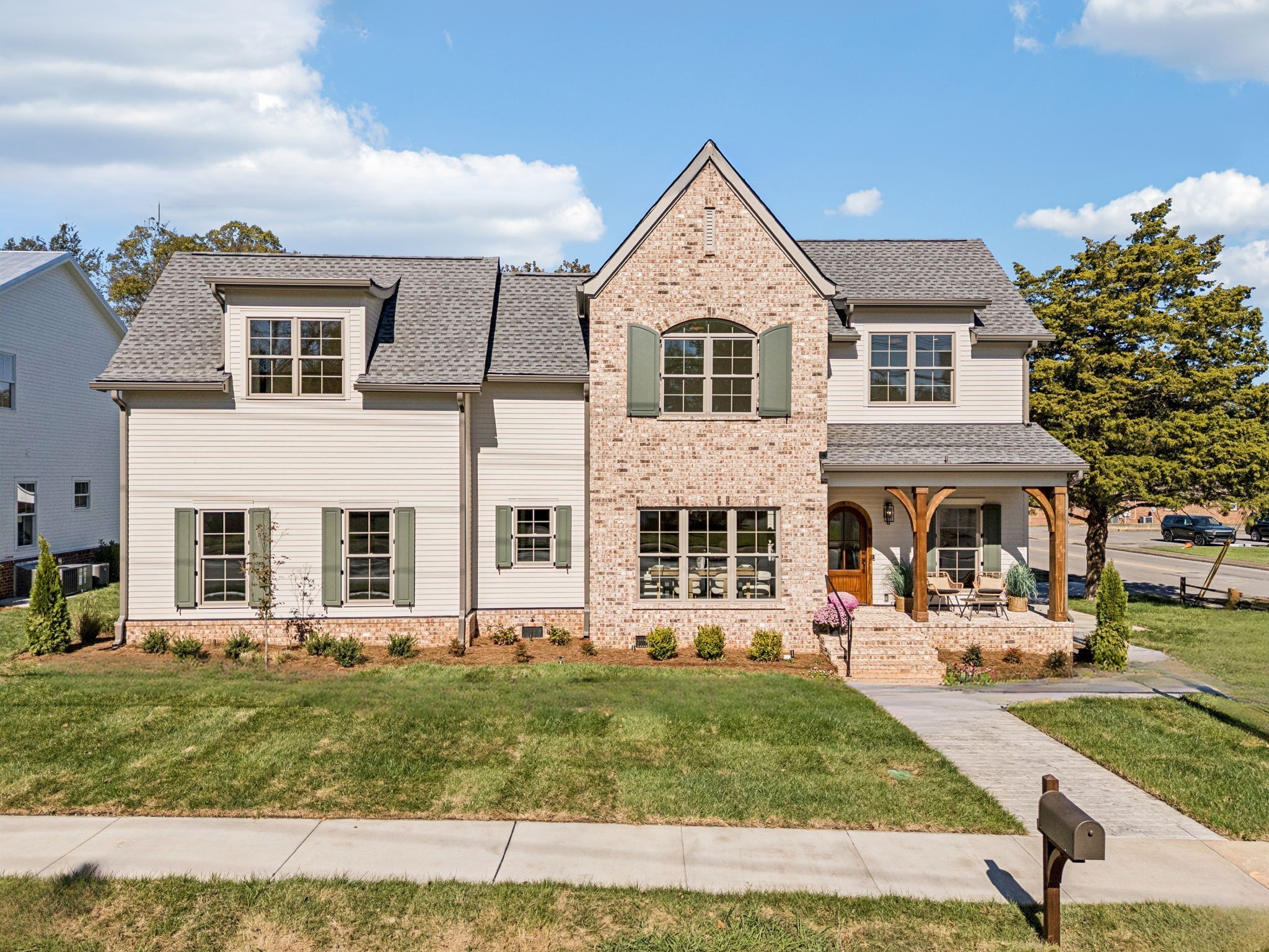 304 Bridge Avenue Murfreesboro TN 37129