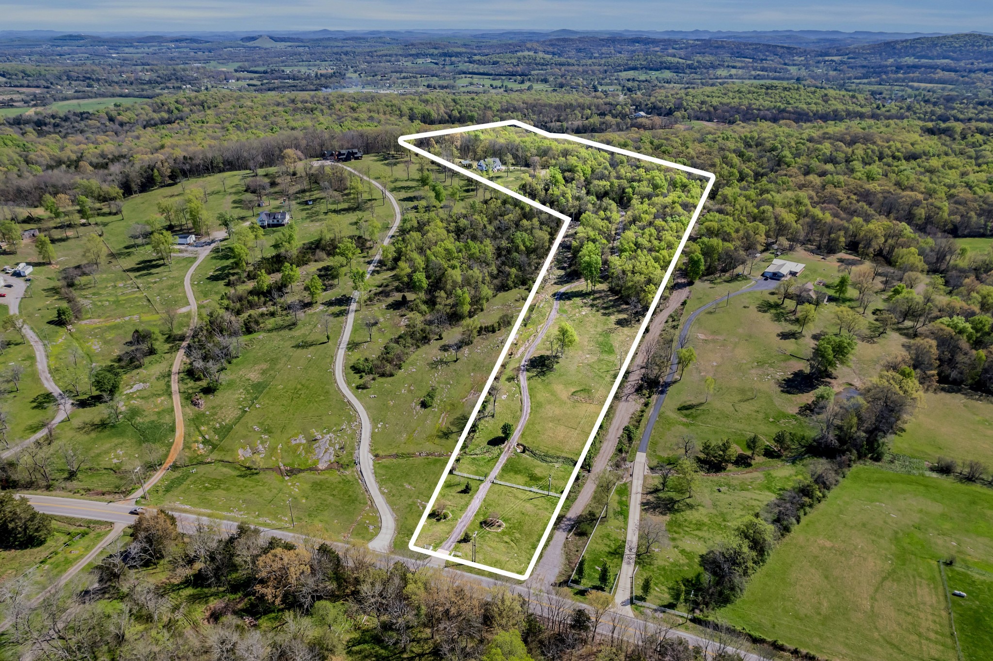 3663 Cainsville Road Lebanon TN 37090