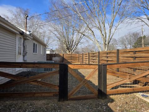 306 Johnson Street Lawrenceburg TN 38464