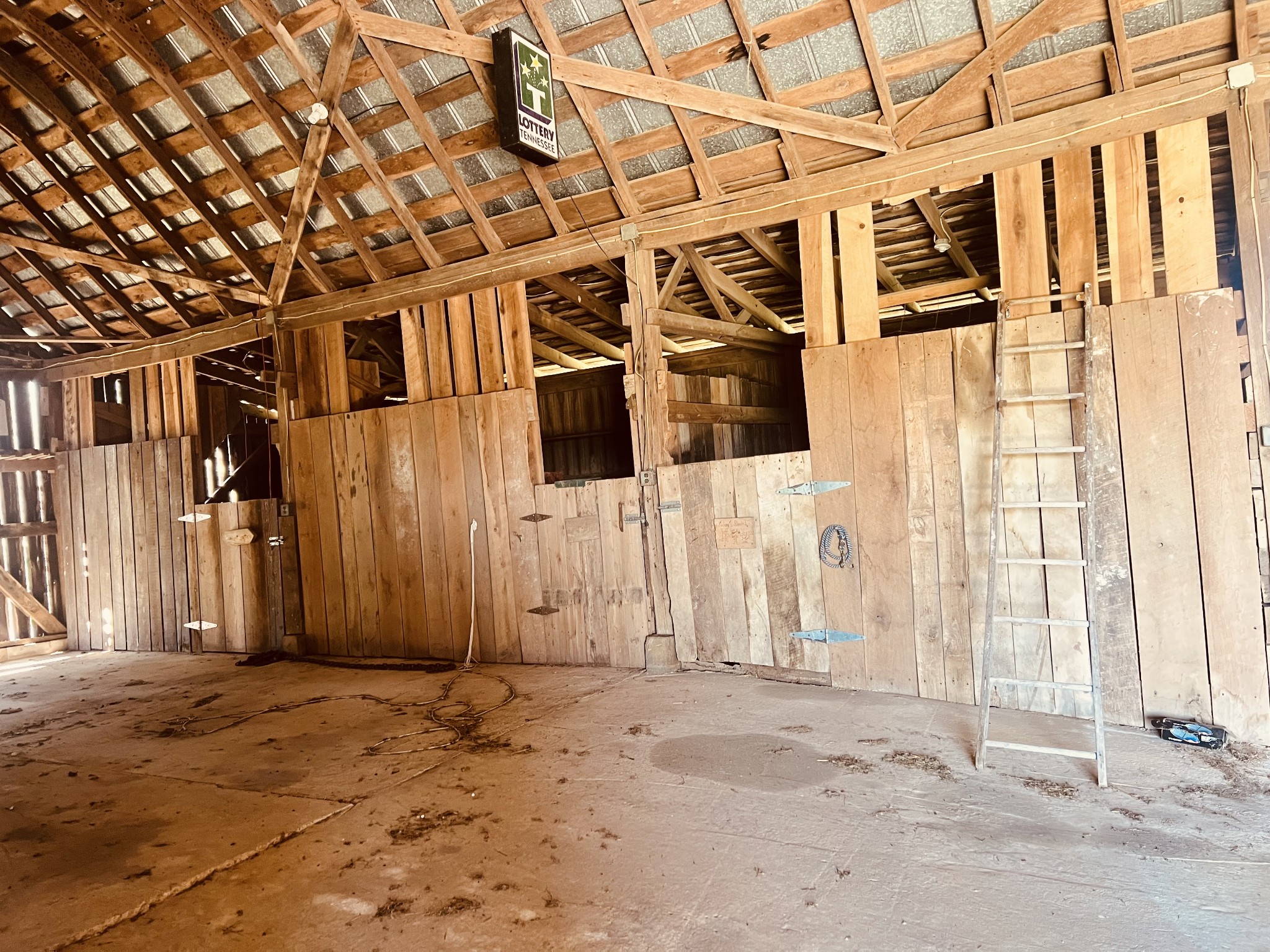 566 Clarence Finney Road Hillsboro TN 37342