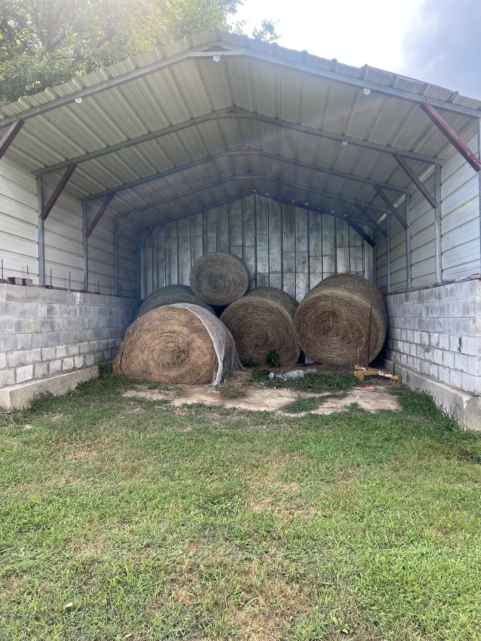 566 Clarence Finney Road Hillsboro TN 37342