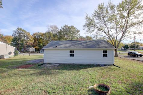 385 Treeland Drive Clarksville TN 37040