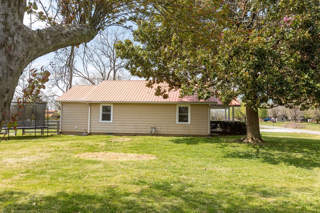 335 N Centerpoint Road Portland TN 37148