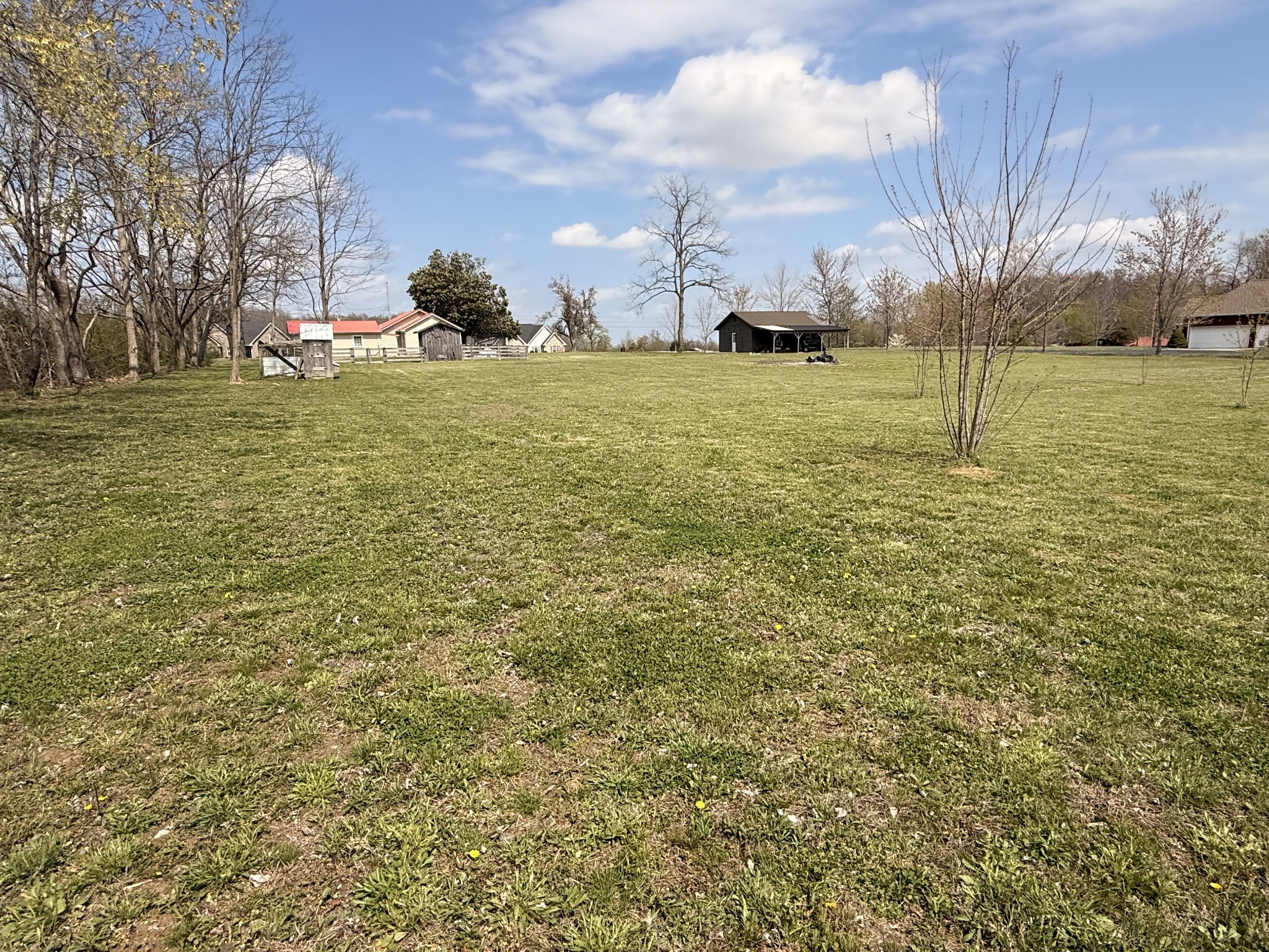 335 N Centerpoint Road Portland TN 37148
