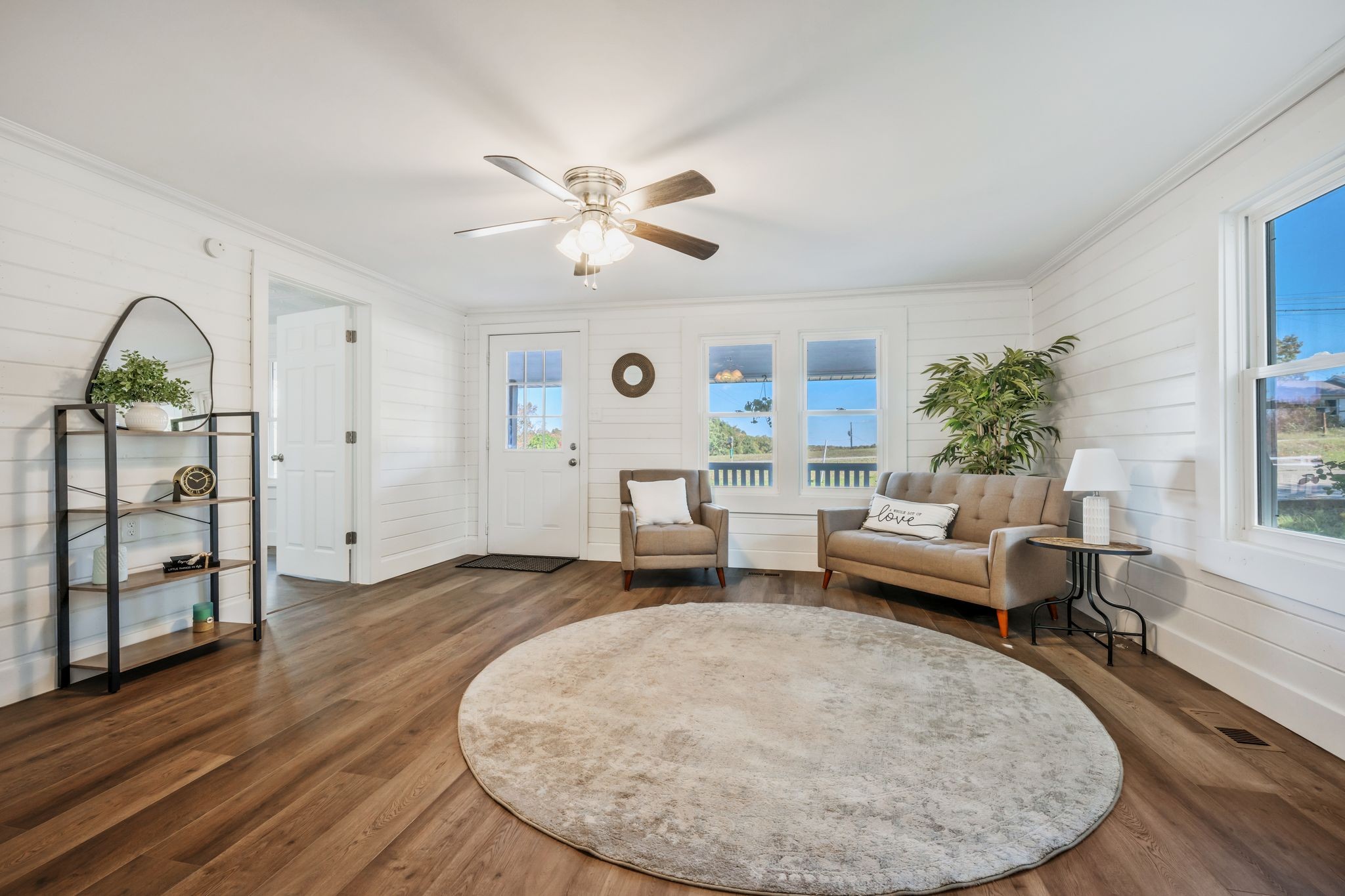 1865 Clydeton Road Waverly TN 37185