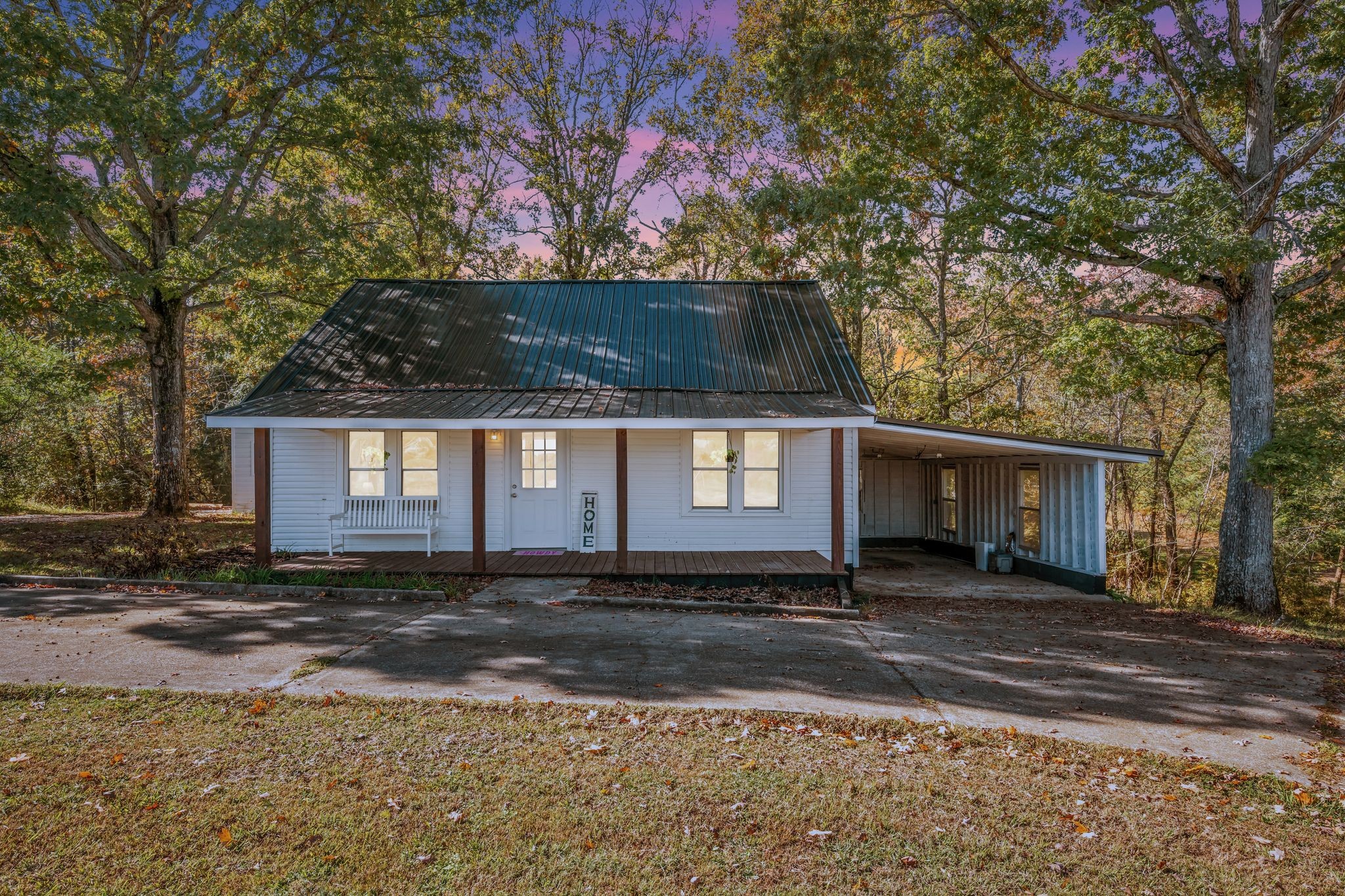 1865 Clydeton Road Waverly TN 37185