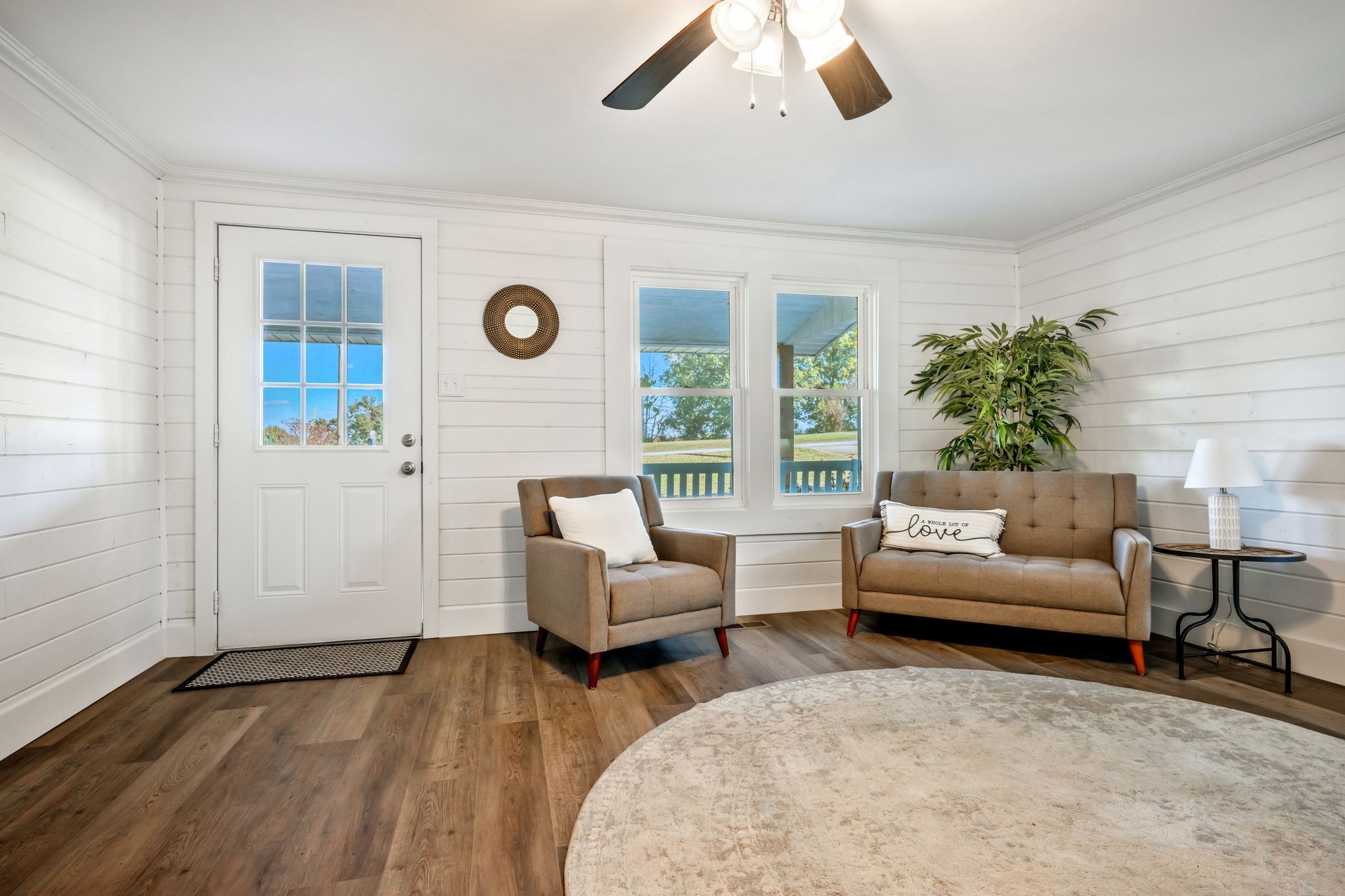 1865 Clydeton Road Waverly TN 37185