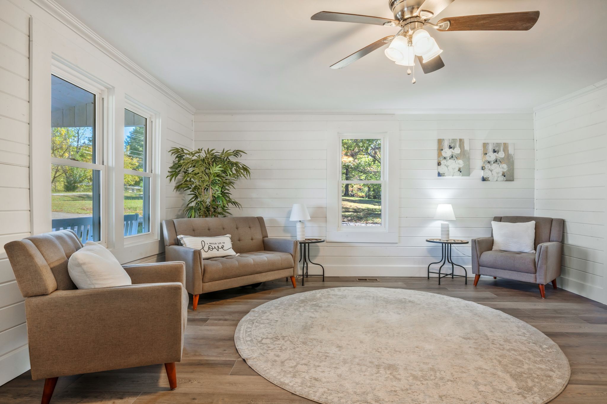 1865 Clydeton Road Waverly TN 37185