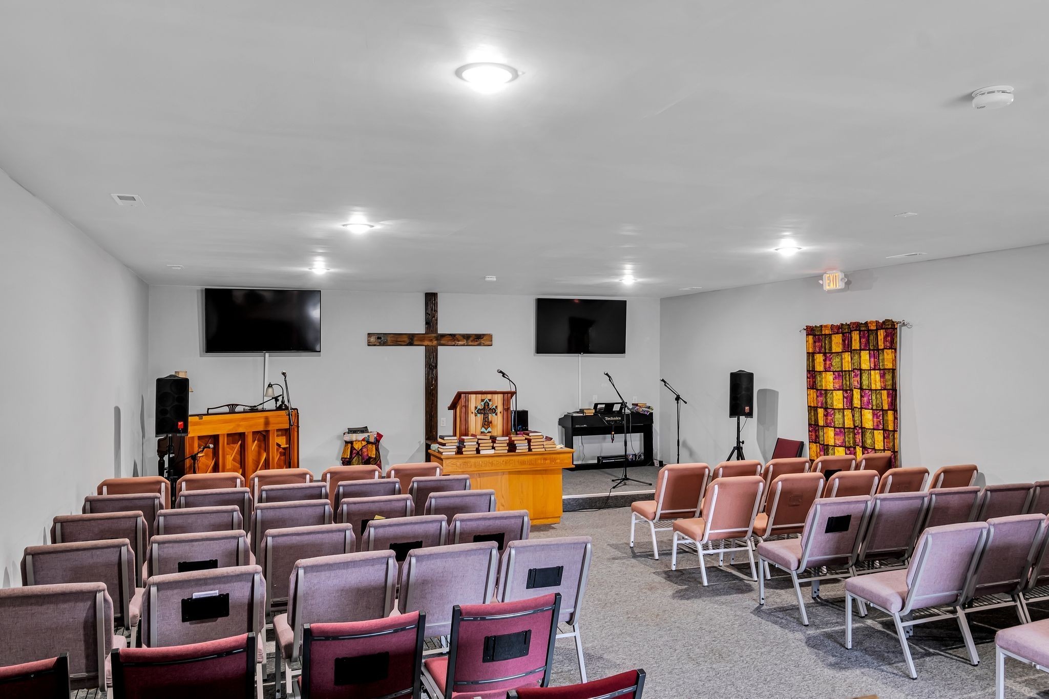 1213 W Gaines Street Lawrenceburg TN 38464