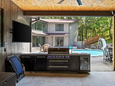 1108 W River Hills Drive Chattanooga TN 37415