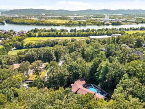 1108 W River Hills Drive Chattanooga TN 37415