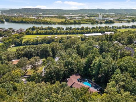 1108 W River Hills Drive Chattanooga TN 37415