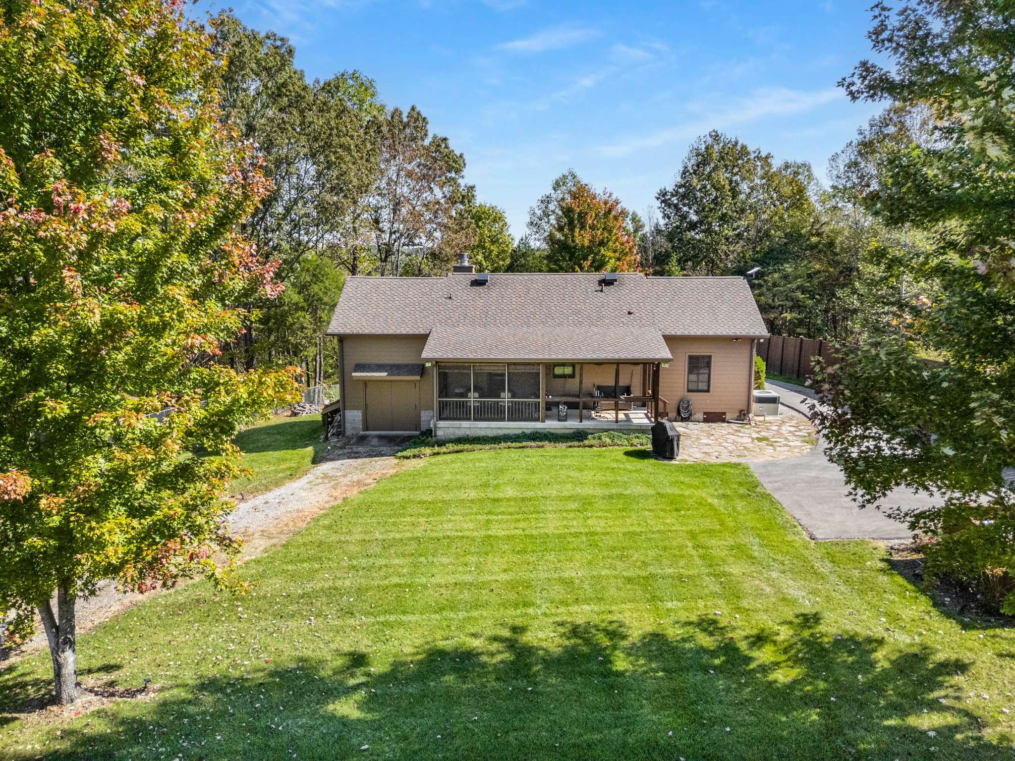1257 Harris Hollow Road Charlotte TN 37036