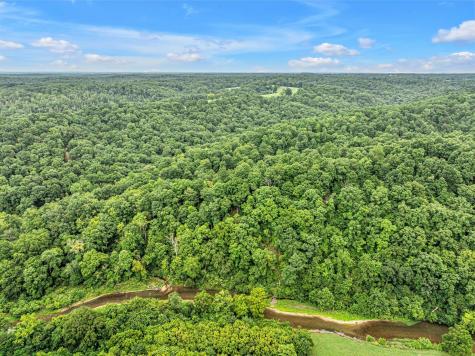 1259 Petty Road White Bluff TN 37187