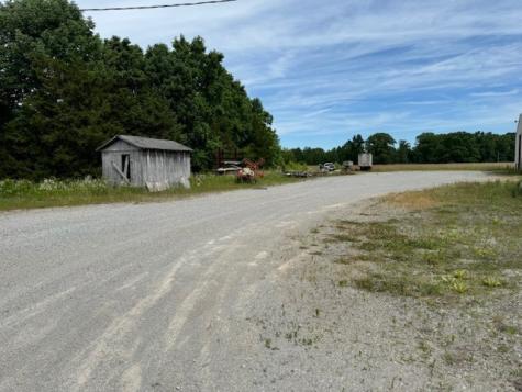 1259 Petty Road White Bluff TN 37187