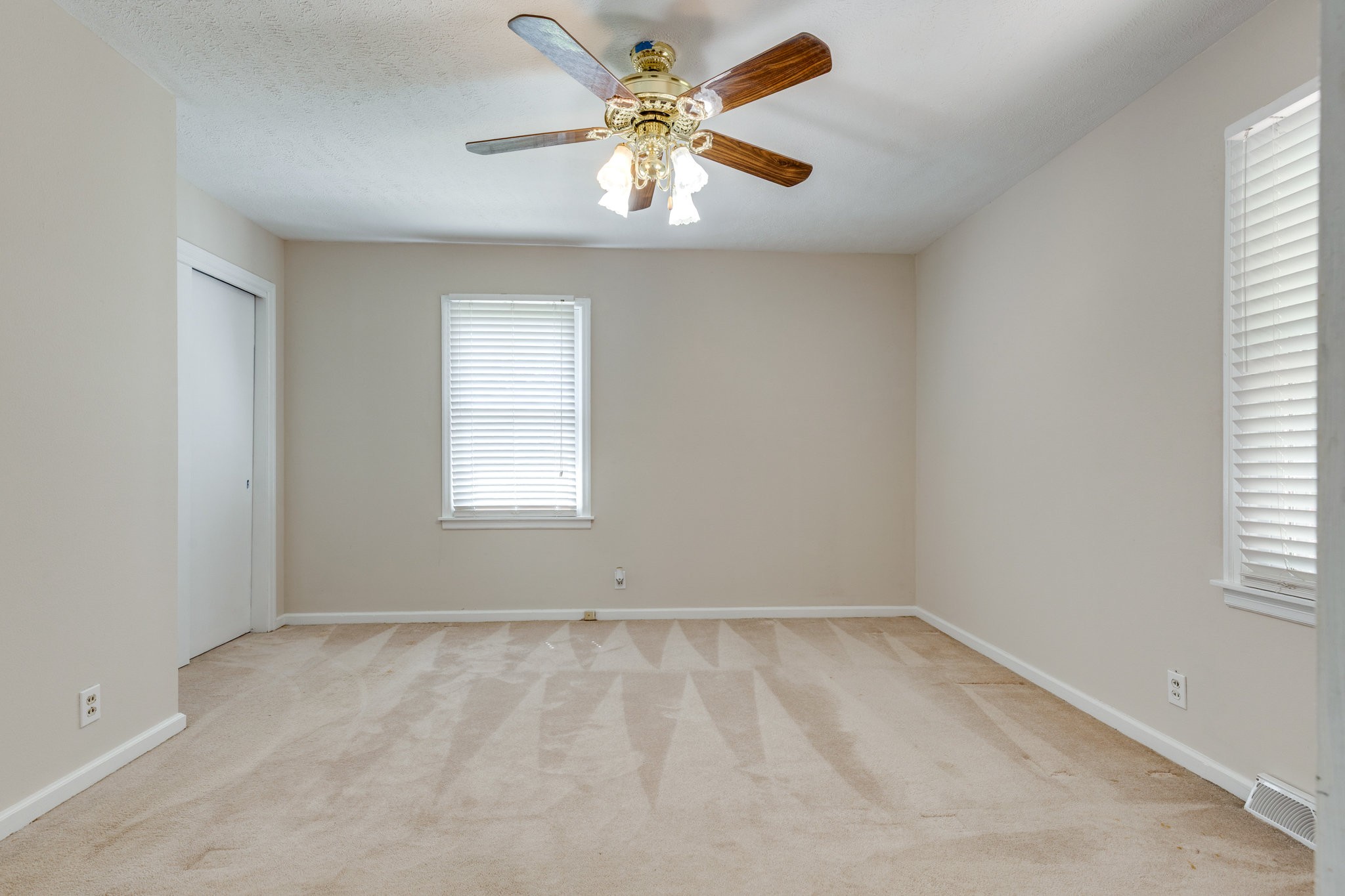 870 Galloway Street Lewisburg TN 37091
