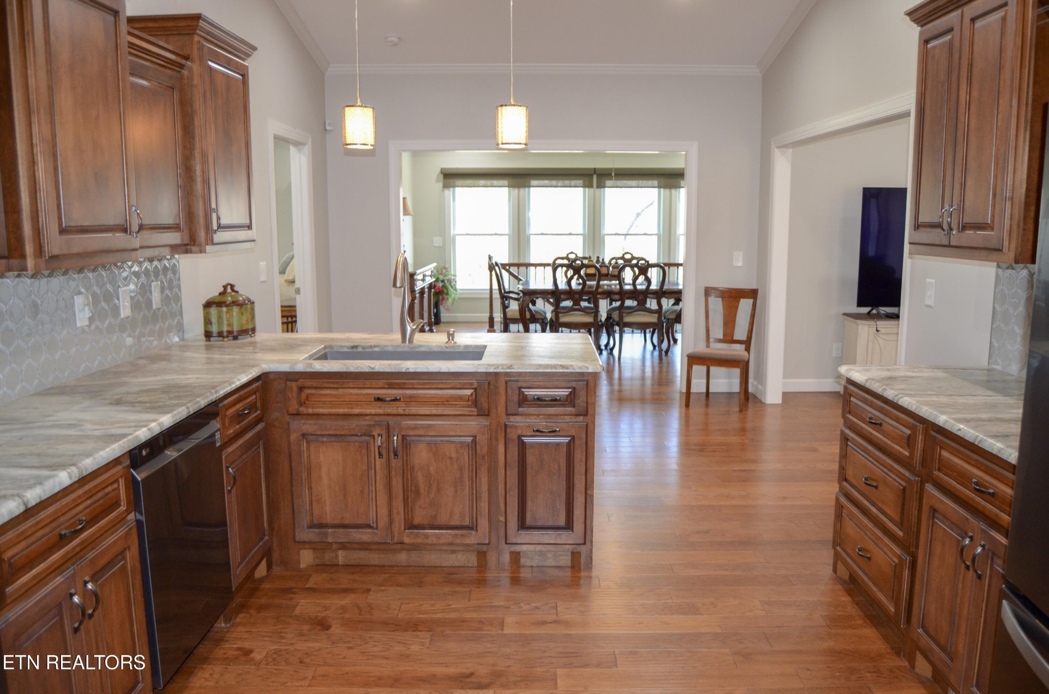 380 Mountain Preserve Parkway Crab Orchard TN 37723