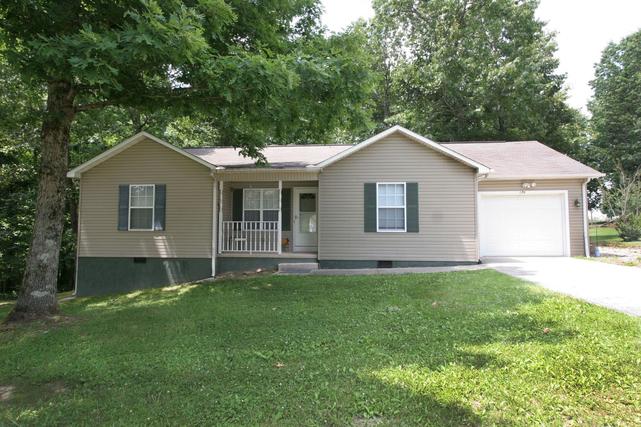 176 Grace Hill Drive Crossville TN 38571