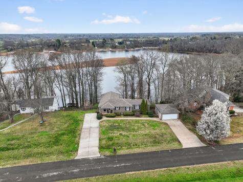 232 Loop Drive Winchester TN 37398