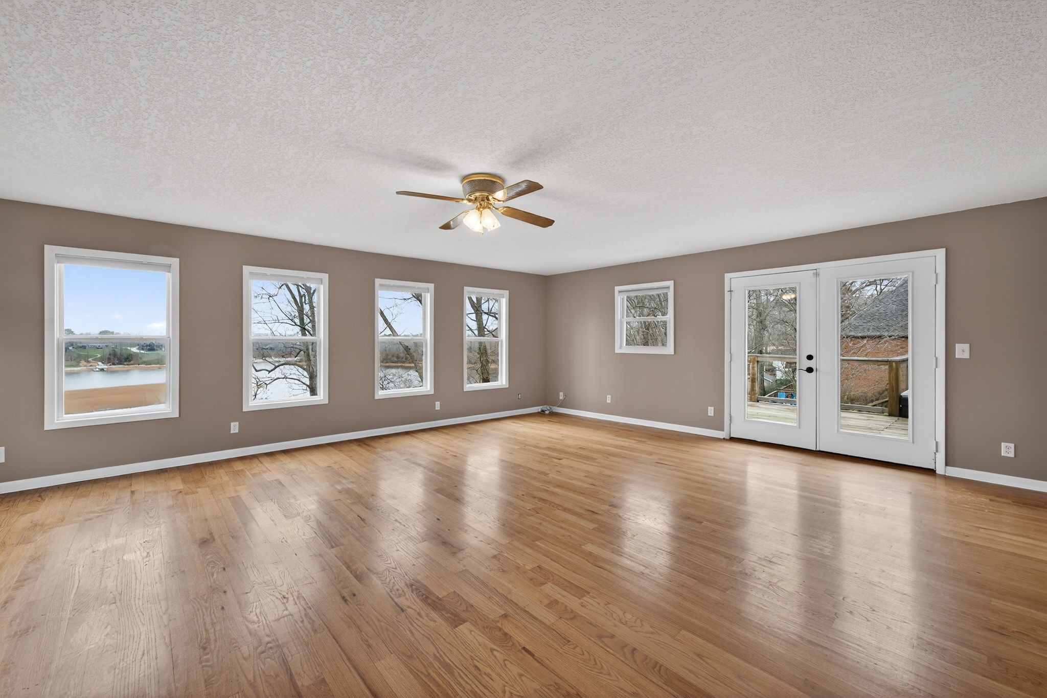 232 Loop Drive Winchester TN 37398