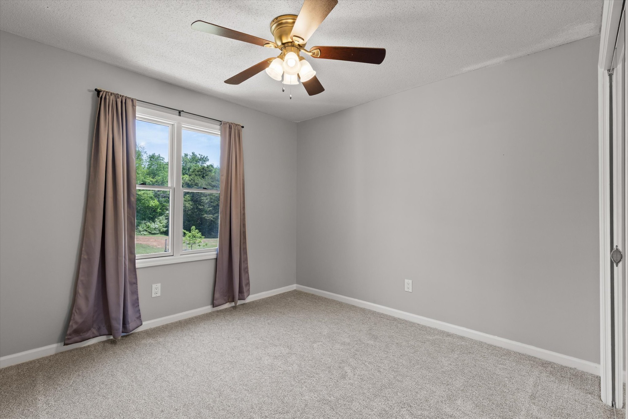 7709 Diamondhead Drive Ooltewah TN 37363