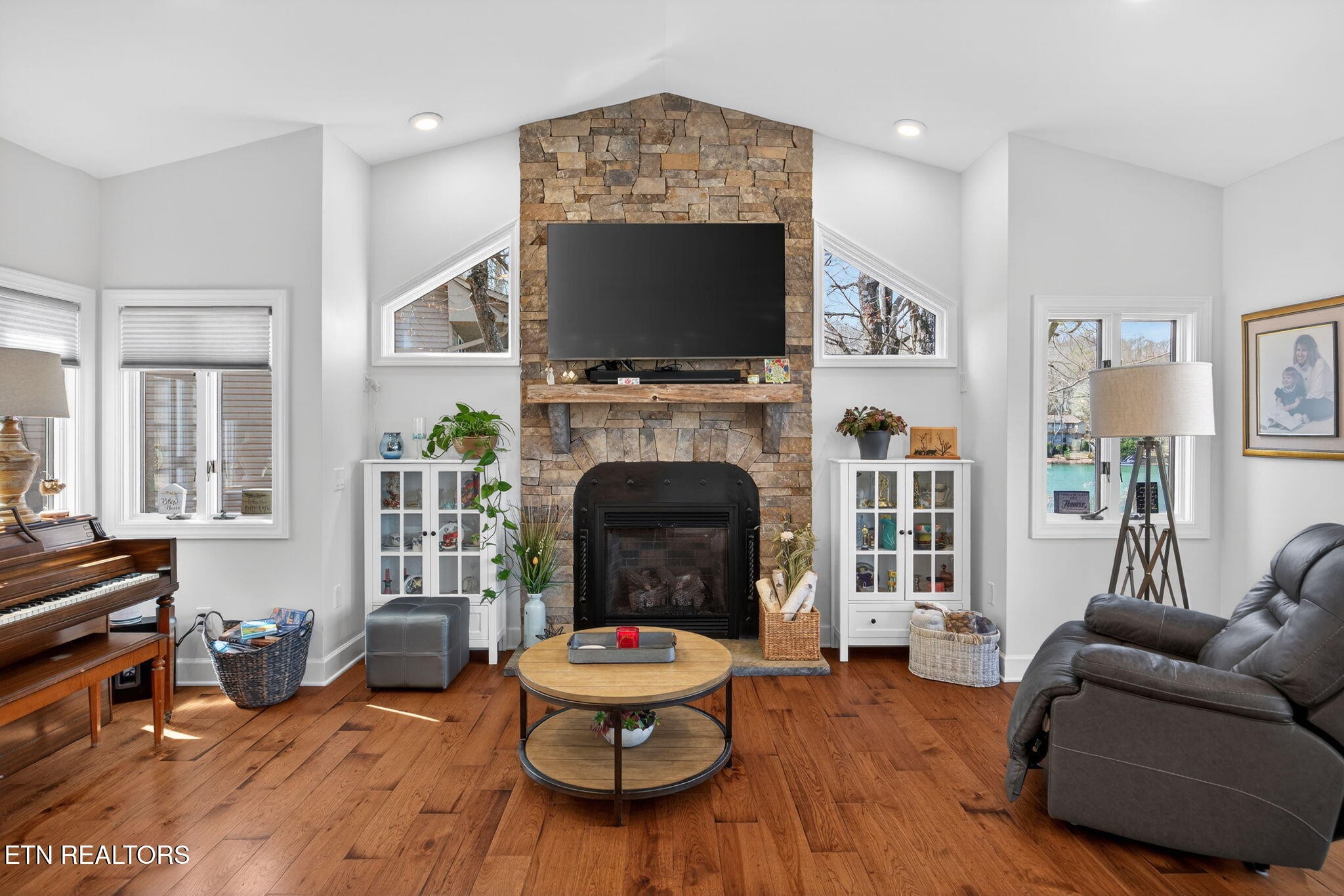 63 Brummel Lane Crossville TN 38558