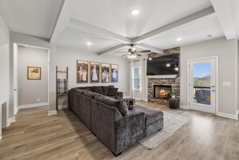 114 Ruby Grant Lane Southside TN 37171