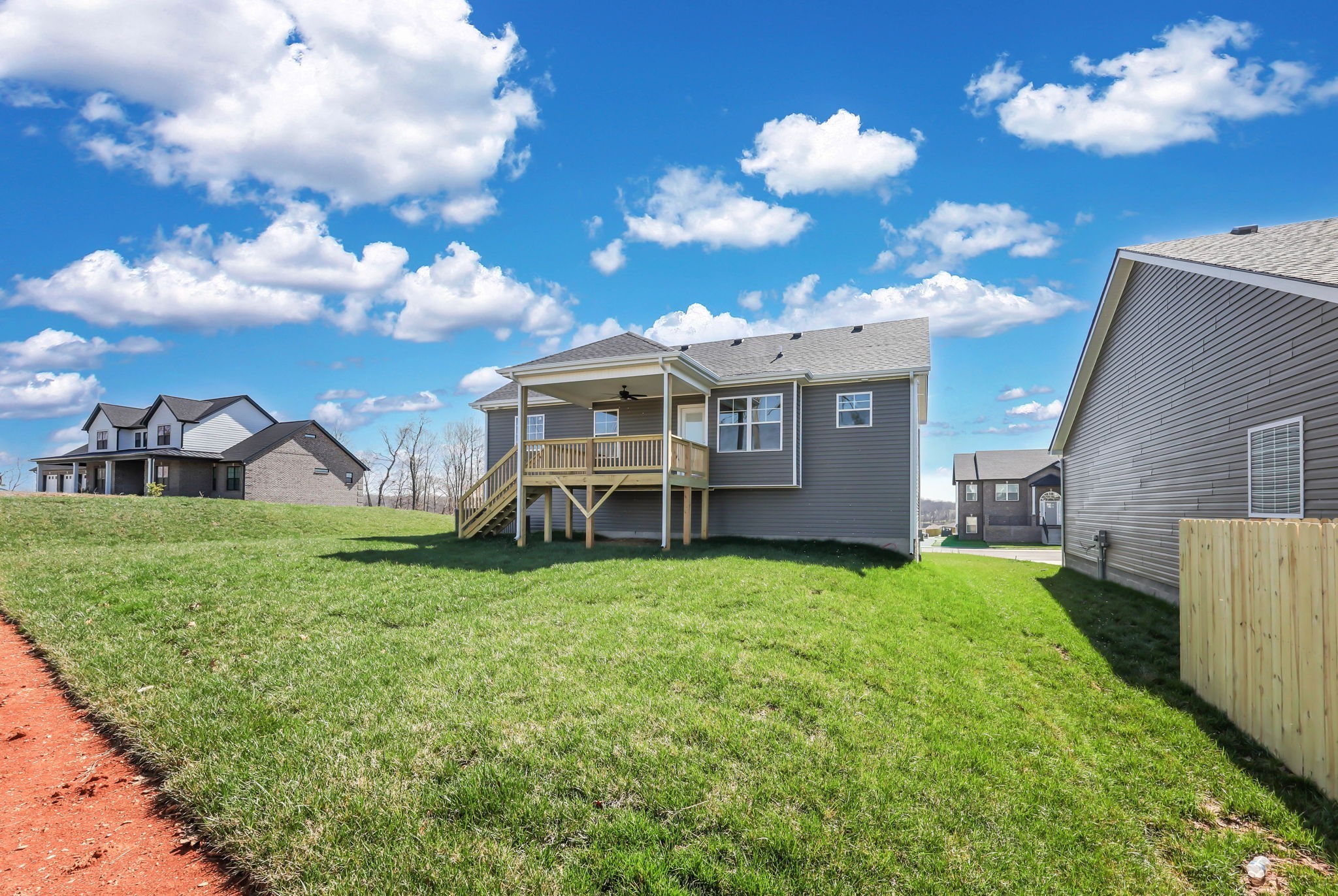 351 Cardinal Creek Clarksville TN 37040