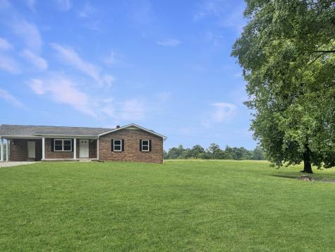 1211 Taylor Chapel Road Dover TN 37058
