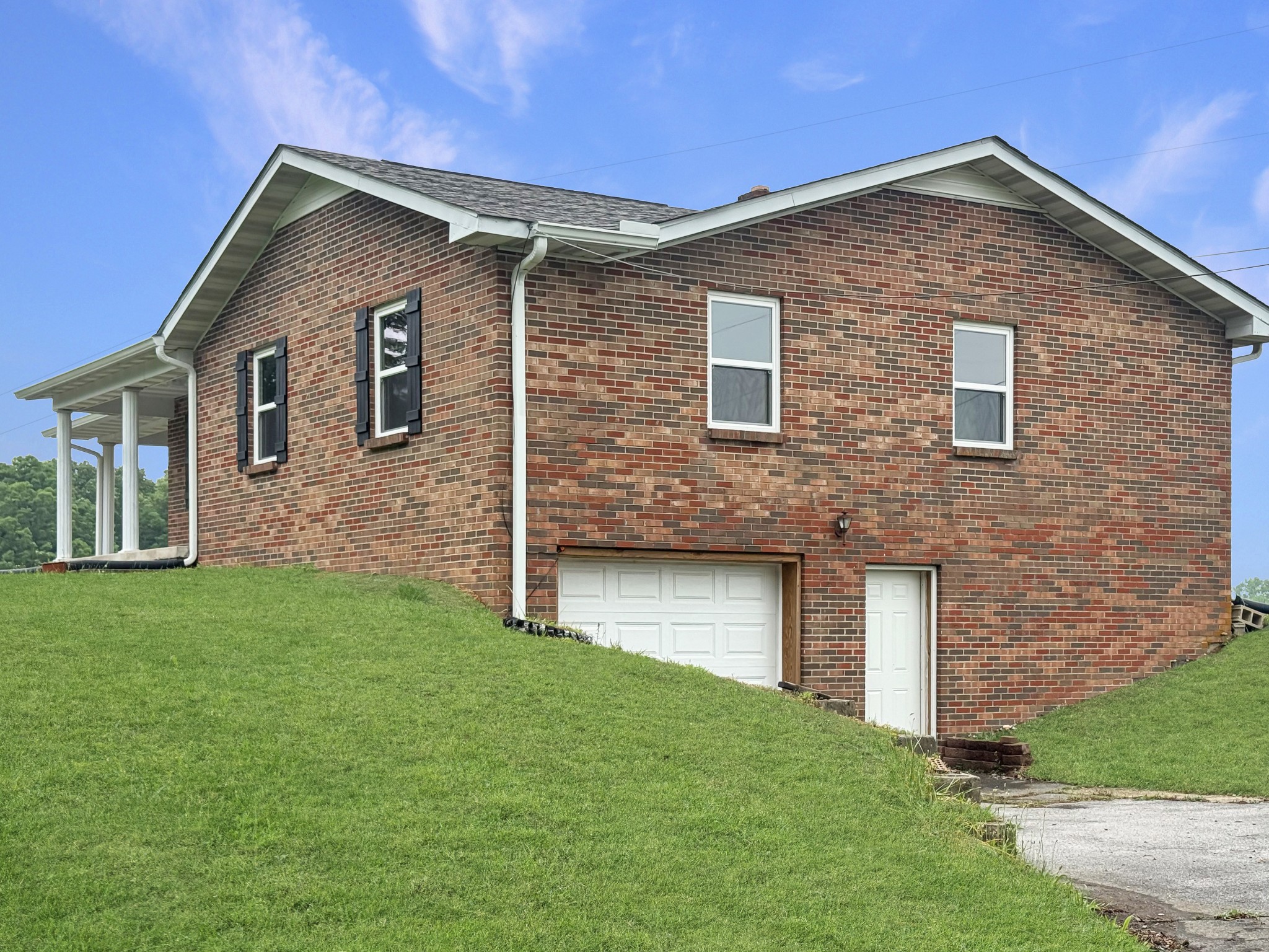 1211 Taylor Chapel Road Dover TN 37058