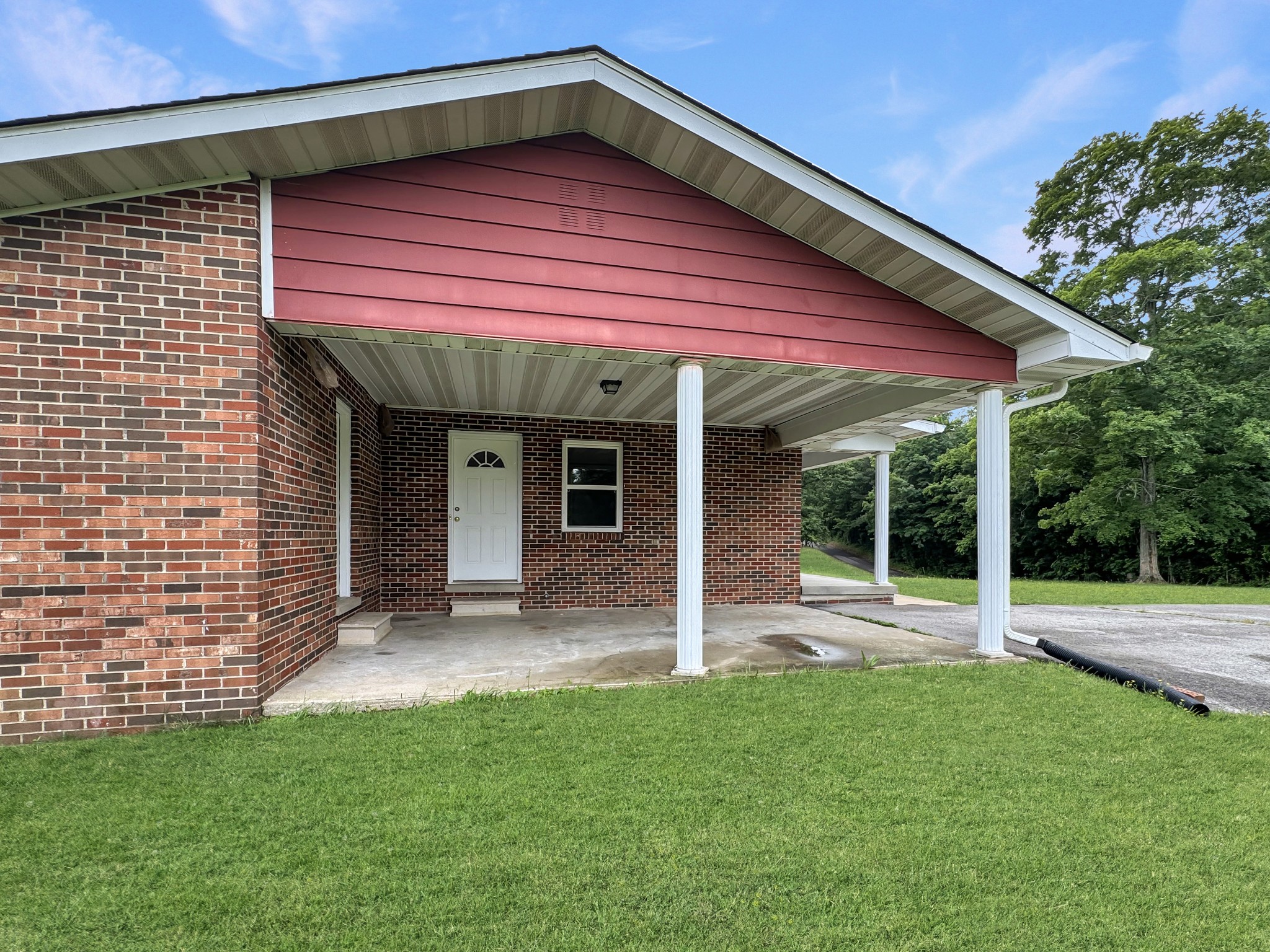 1211 Taylor Chapel Road Dover TN 37058