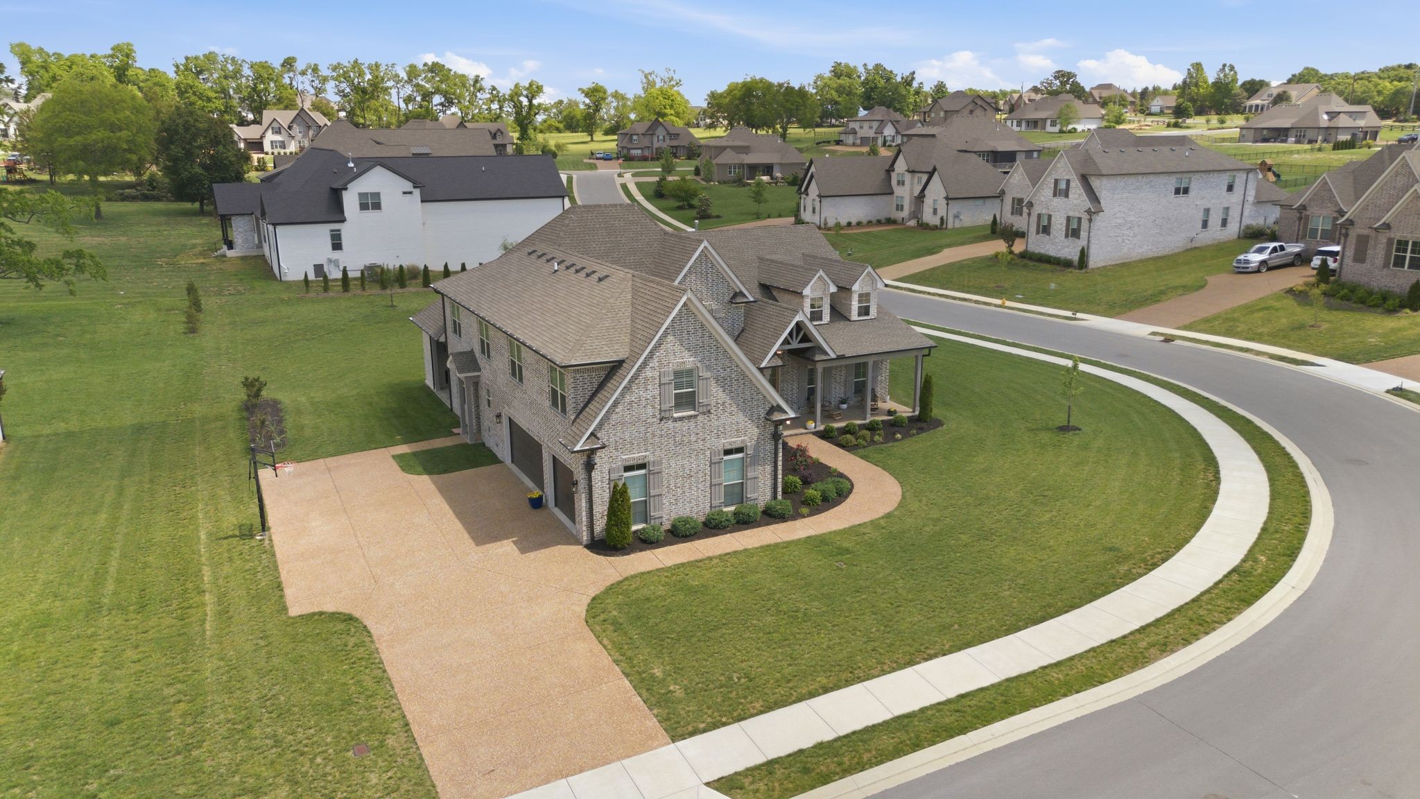 359 Broughton Street Gallatin TN 37066
