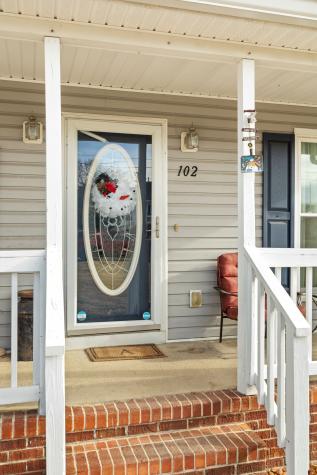 102 Red Oak Court Shelbyville TN 37160