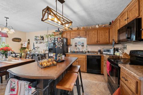 102 Red Oak Court Shelbyville TN 37160