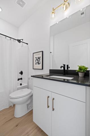 2542 E 18th Street Chattanooga TN 37404