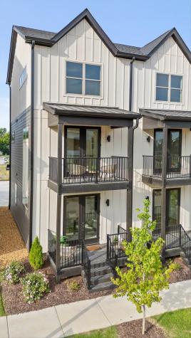 2542 E 18th Street Chattanooga TN 37404