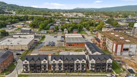 2542 E 18th Street Chattanooga TN 37404