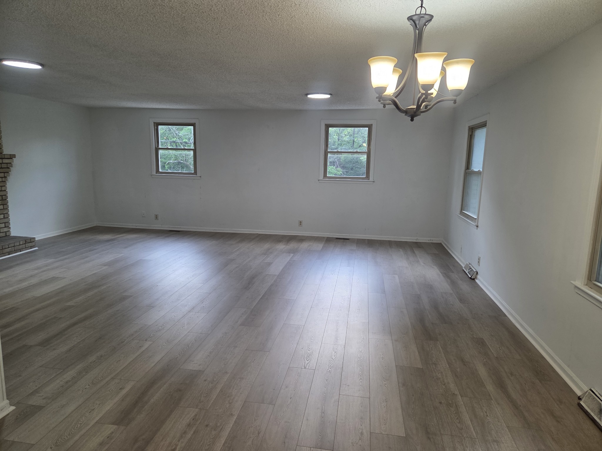 800 Apple Valley Road Madison TN 37115