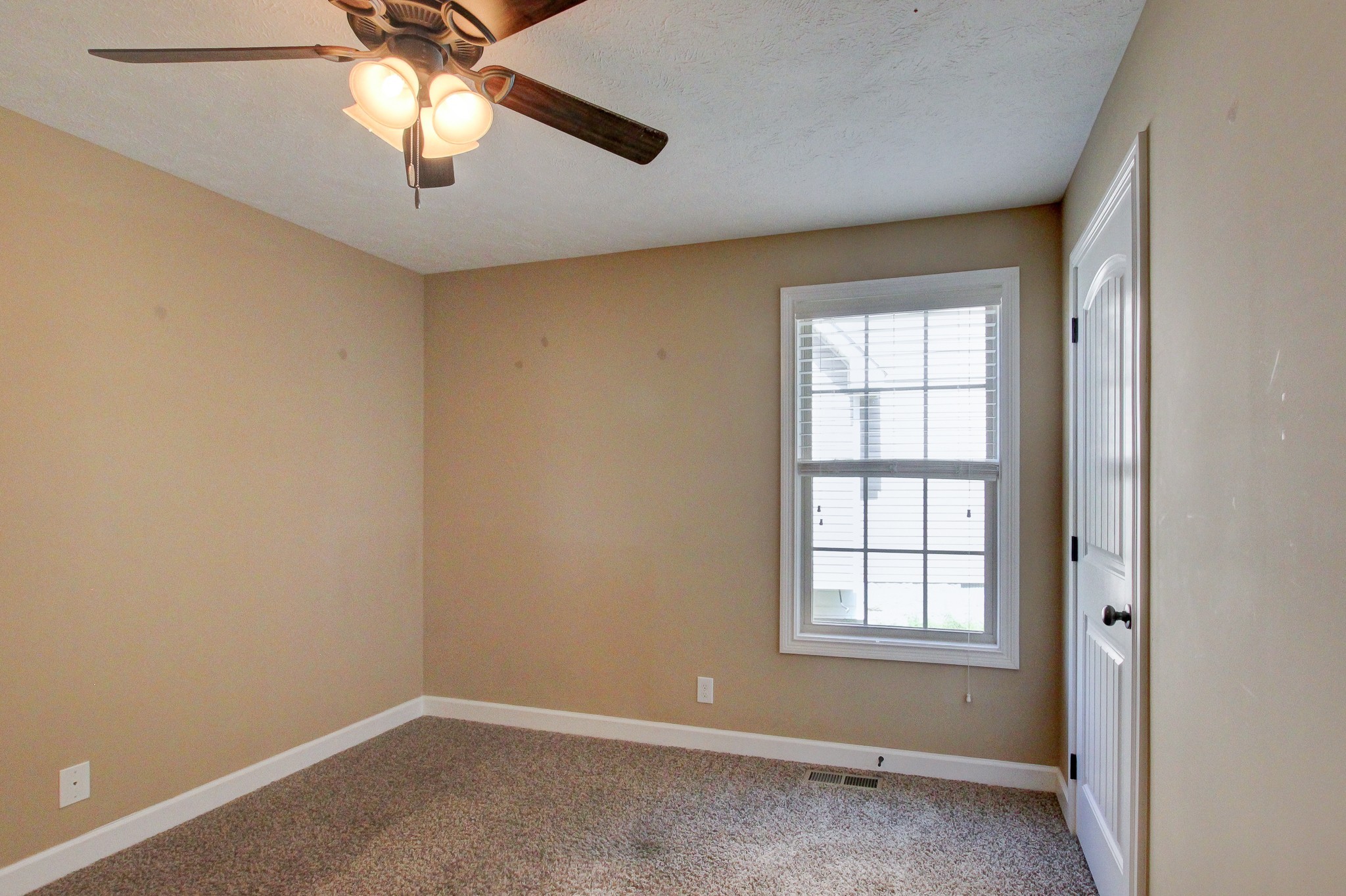 611 Fox Path Lane Clarksville TN 37040